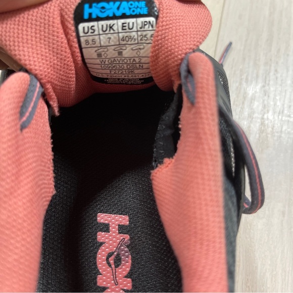 Women’s size 8.5 running shoes Hoka brand. - Picture 8 of 8